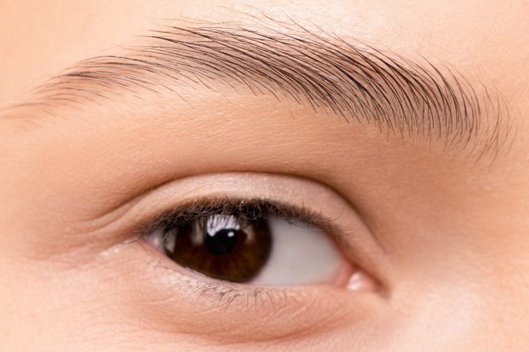 microblading de cejas para pacientes de quimioterapia